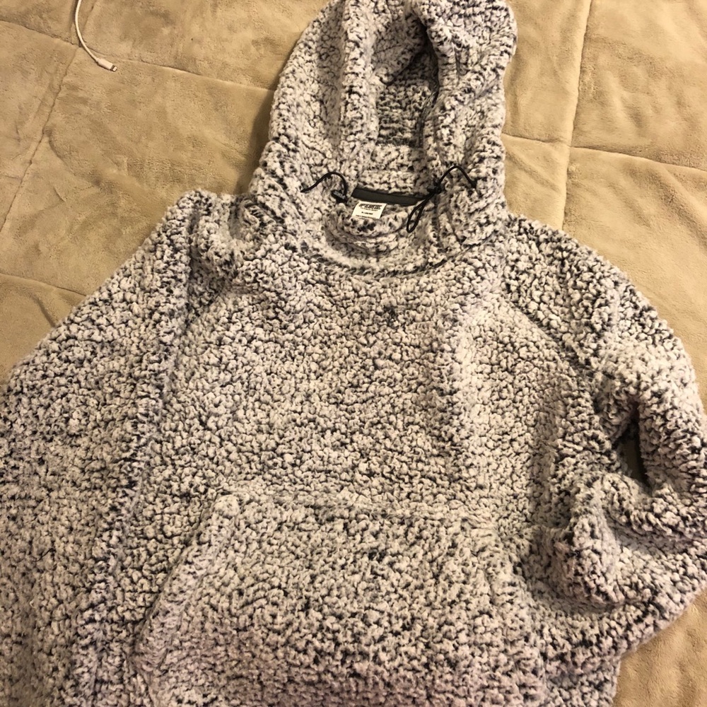 Fleece pull over
